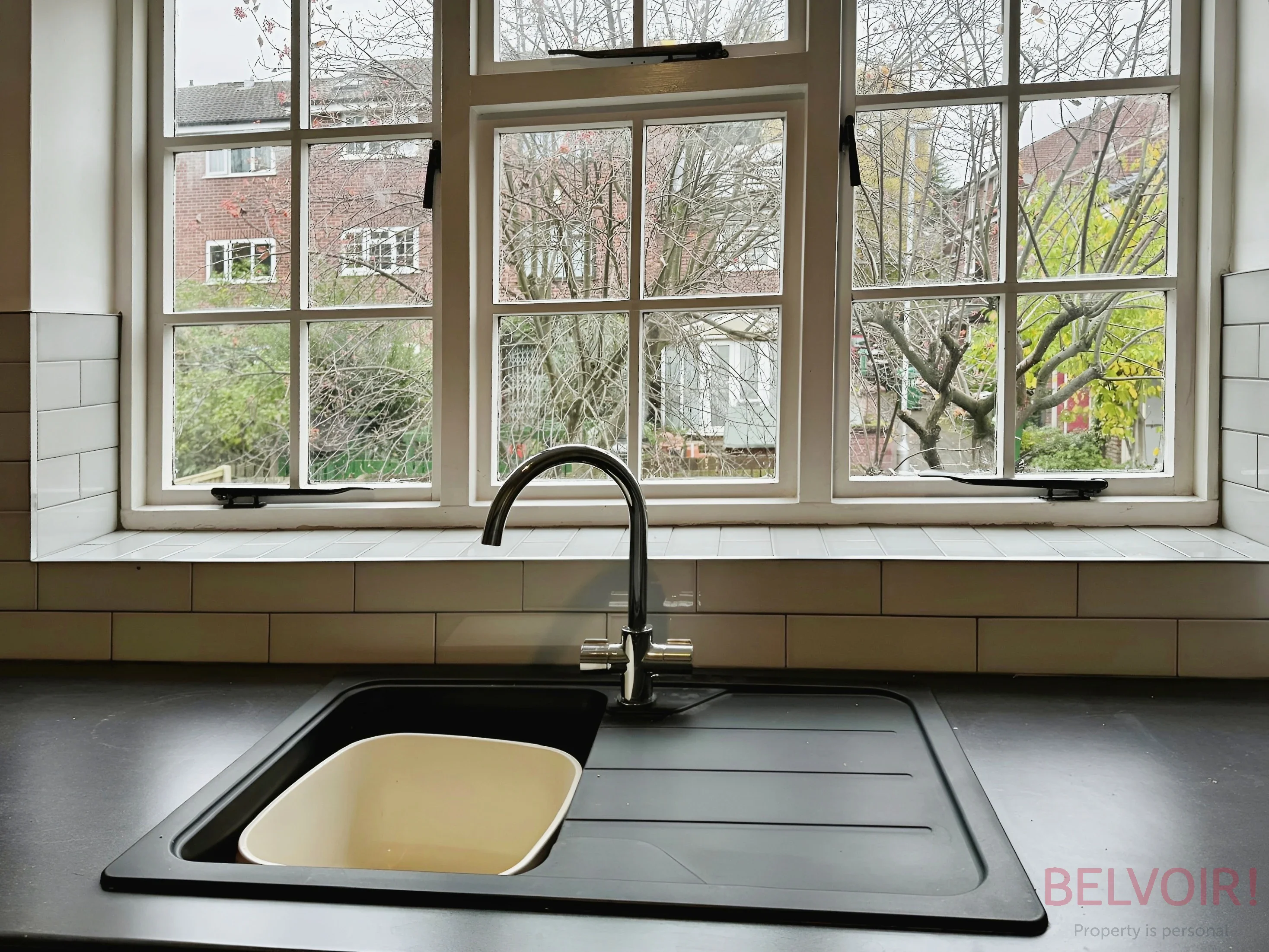 Room Matlock Court in Nottingham