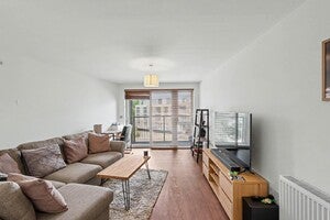 Flat Smeaton Court in East Hertfordshire