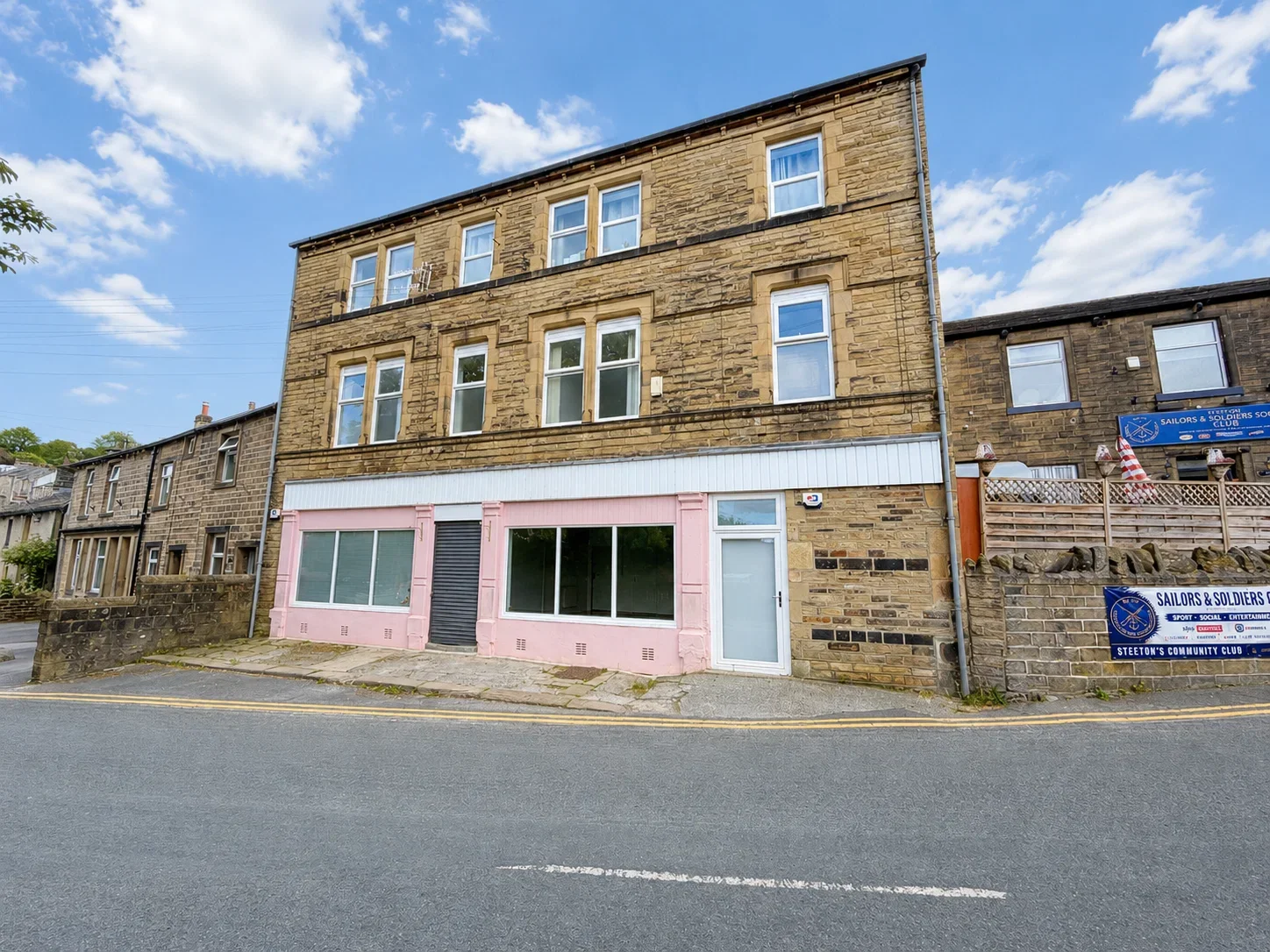 Flat High Street in Bradford