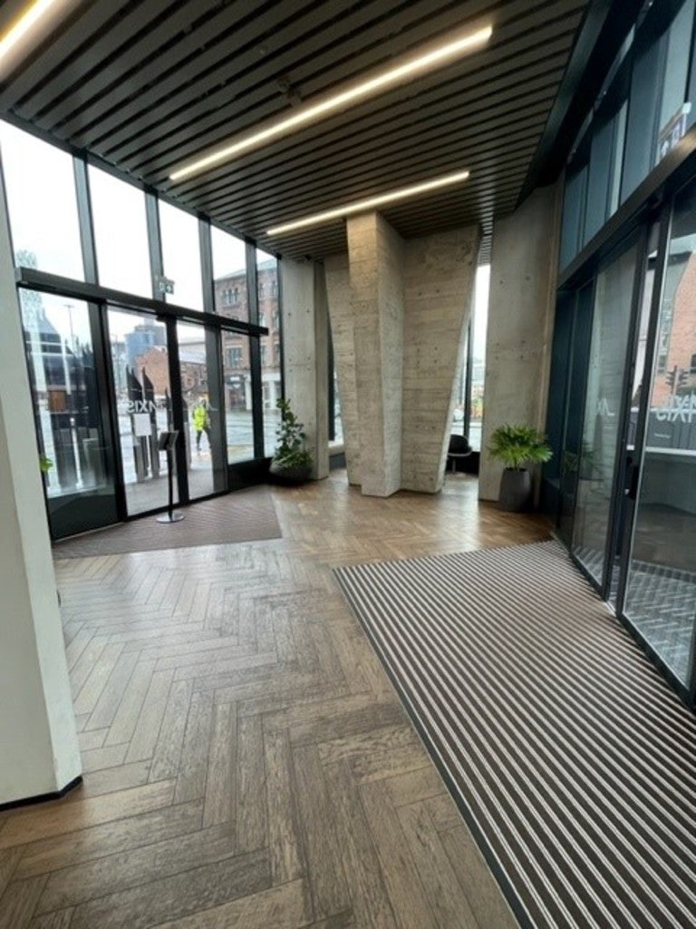 Flat Whitworth Street West in Manchester