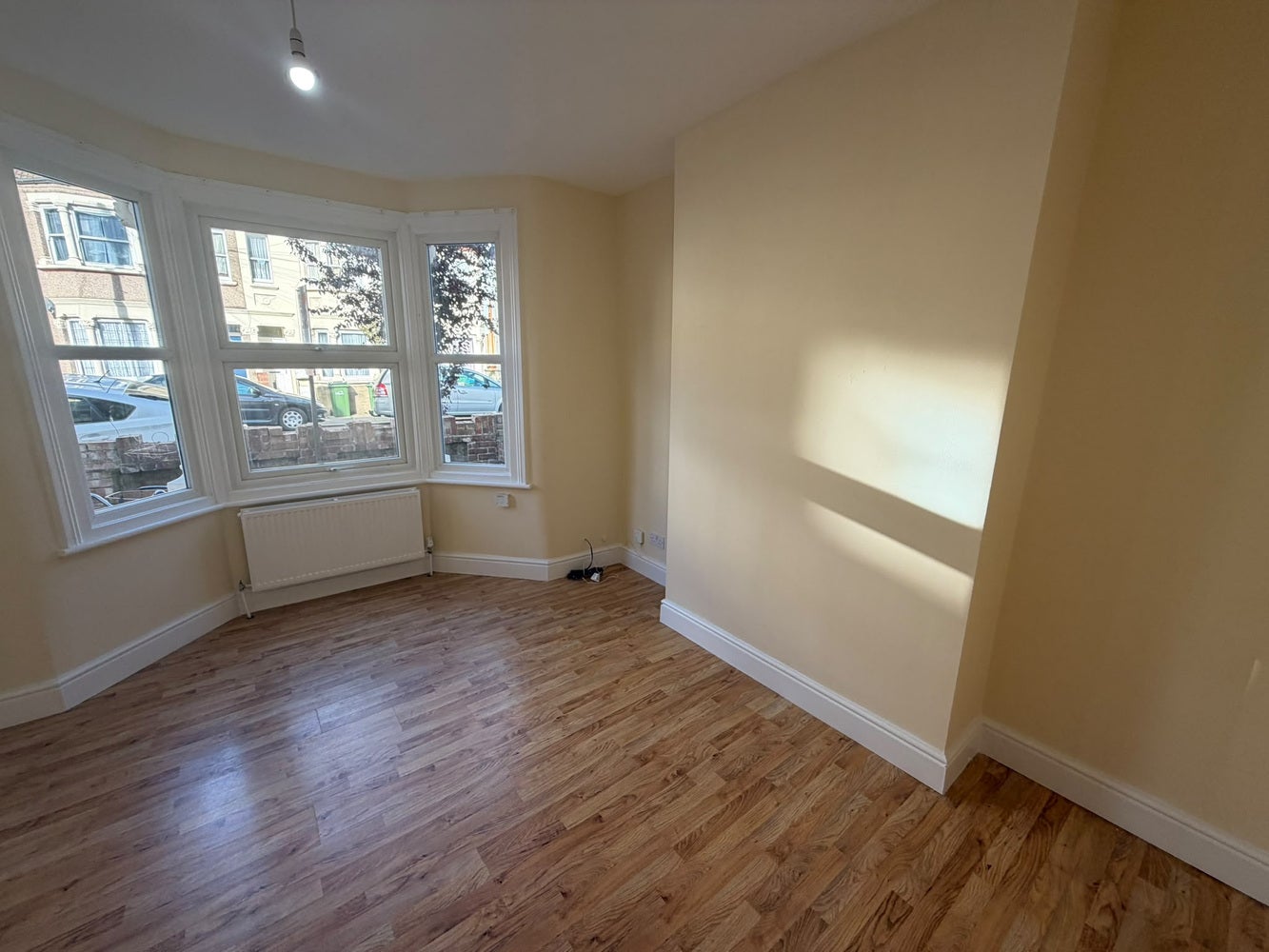 Flat Carlton Road in Greater London