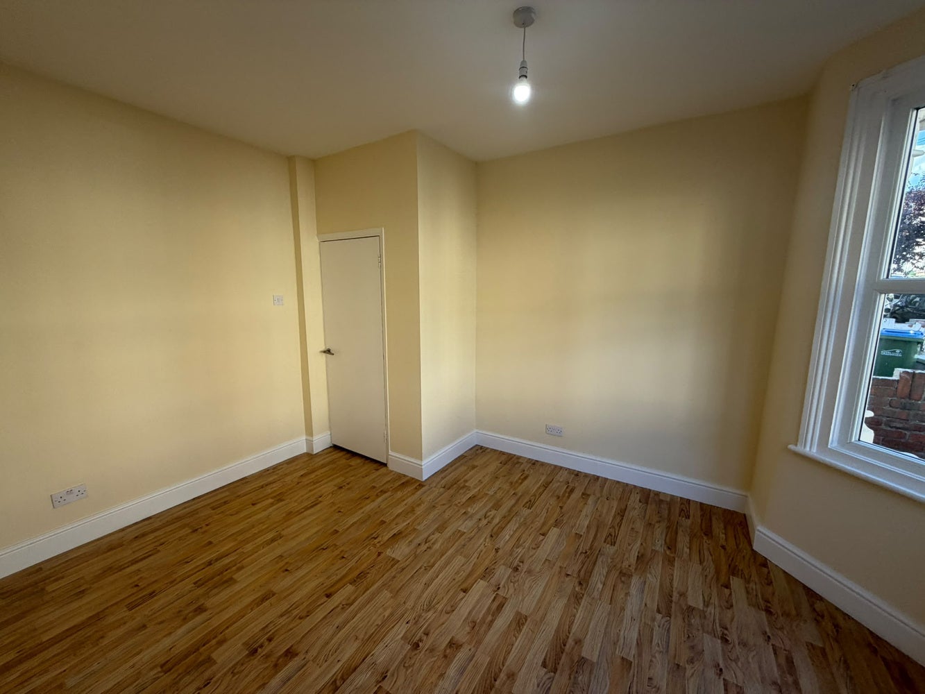 Flat Carlton Road in Greater London