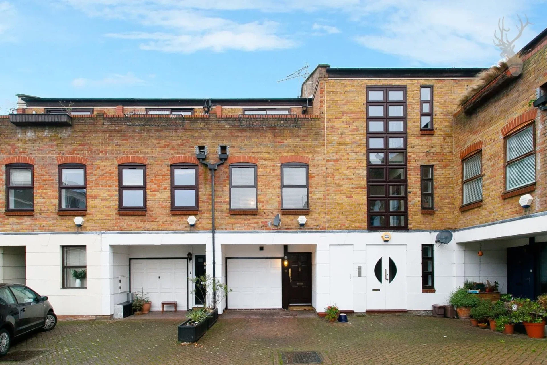 House Court Yard in Greater London