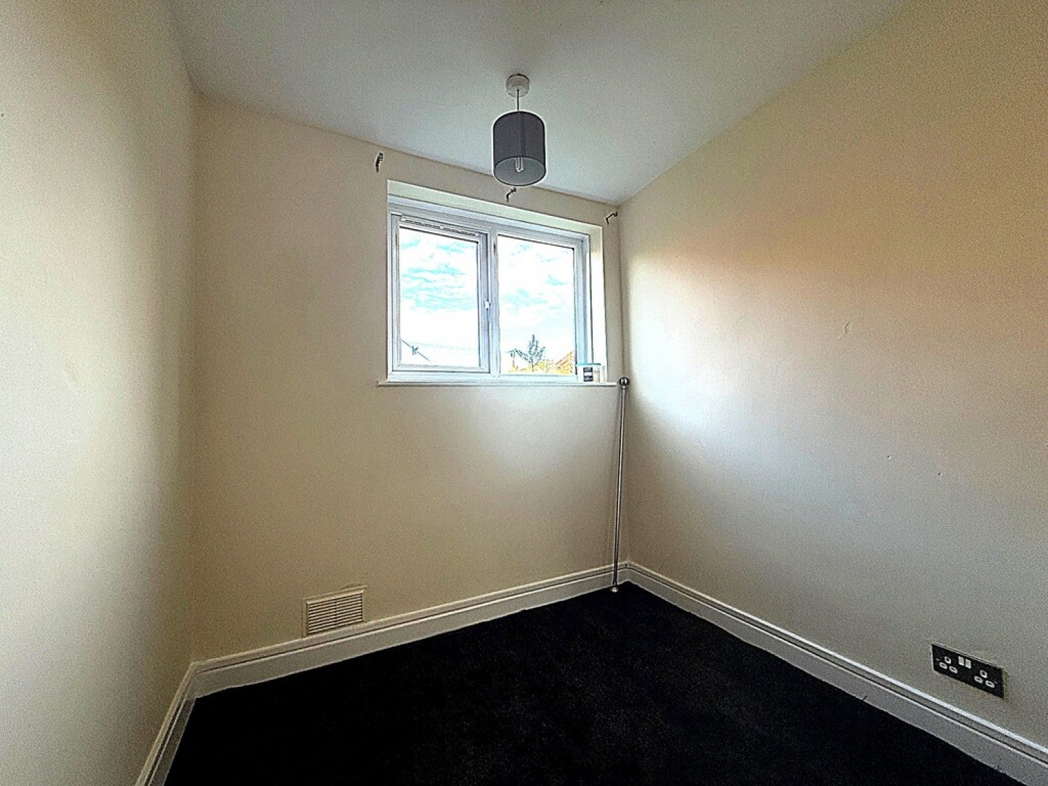 Flat Norman Ashman Coppice in Rugby