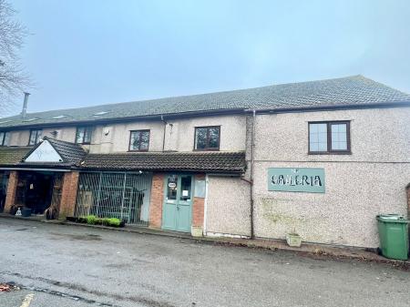 Flat High Street in Kettering