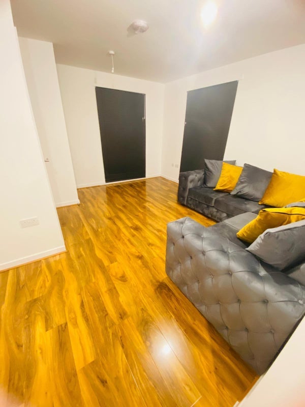 Room Muirhouse Green in City of Edinburgh