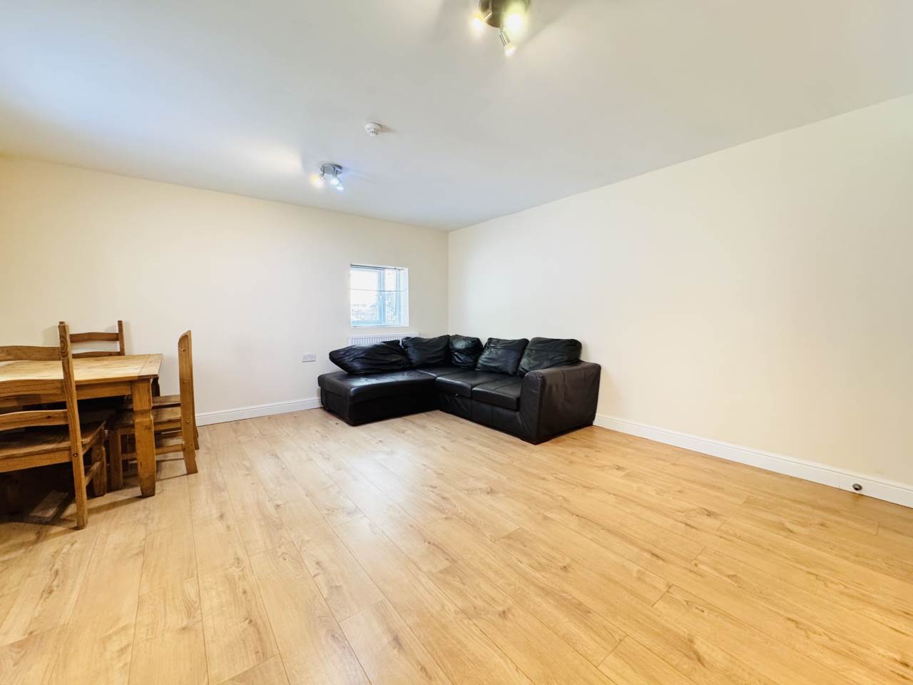 Flat Colum Road in Cardiff