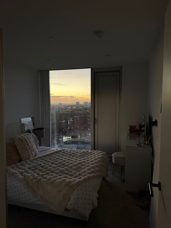 Room Caygill Street in Salford