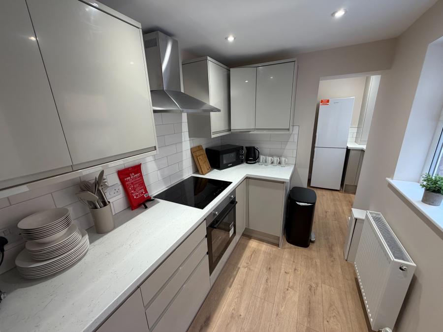 Room Claremont South Avenue in Gateshead