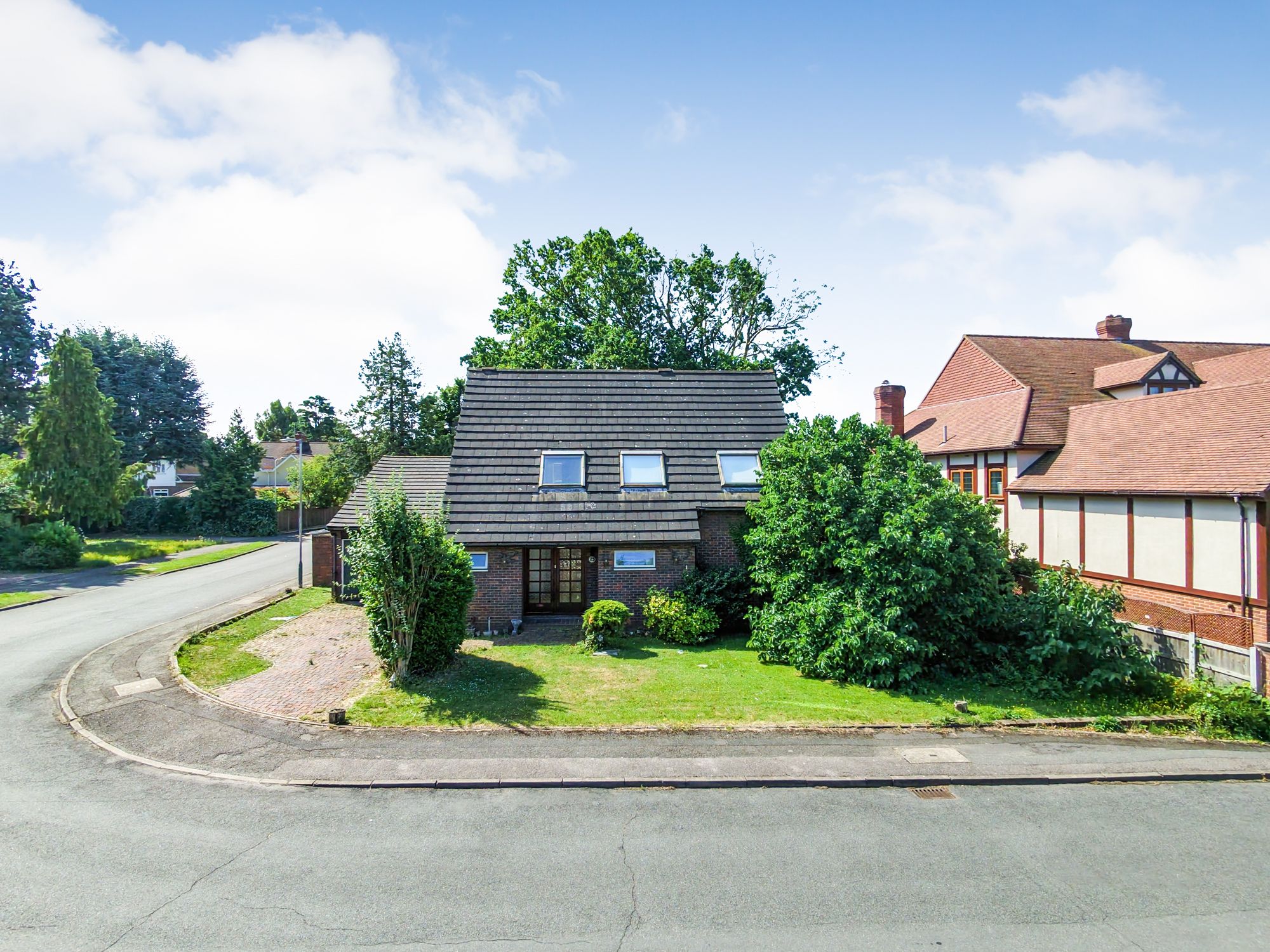 House Freeman Way in Greater London