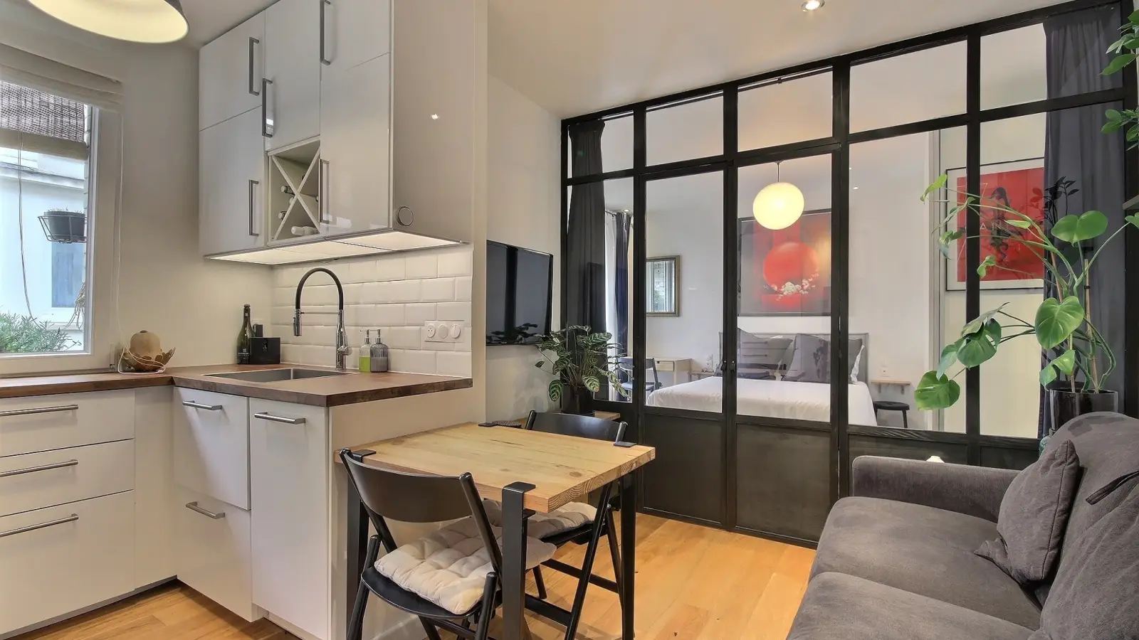 Flat Cité d'Angoulême in Paris