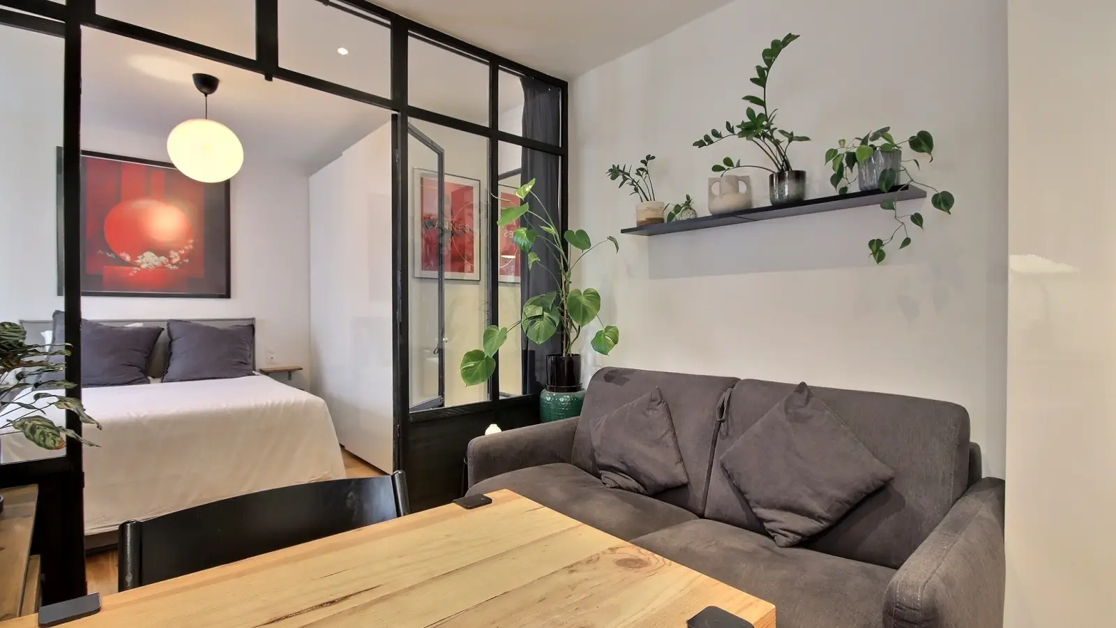 Flat Cité d'Angoulême in Paris