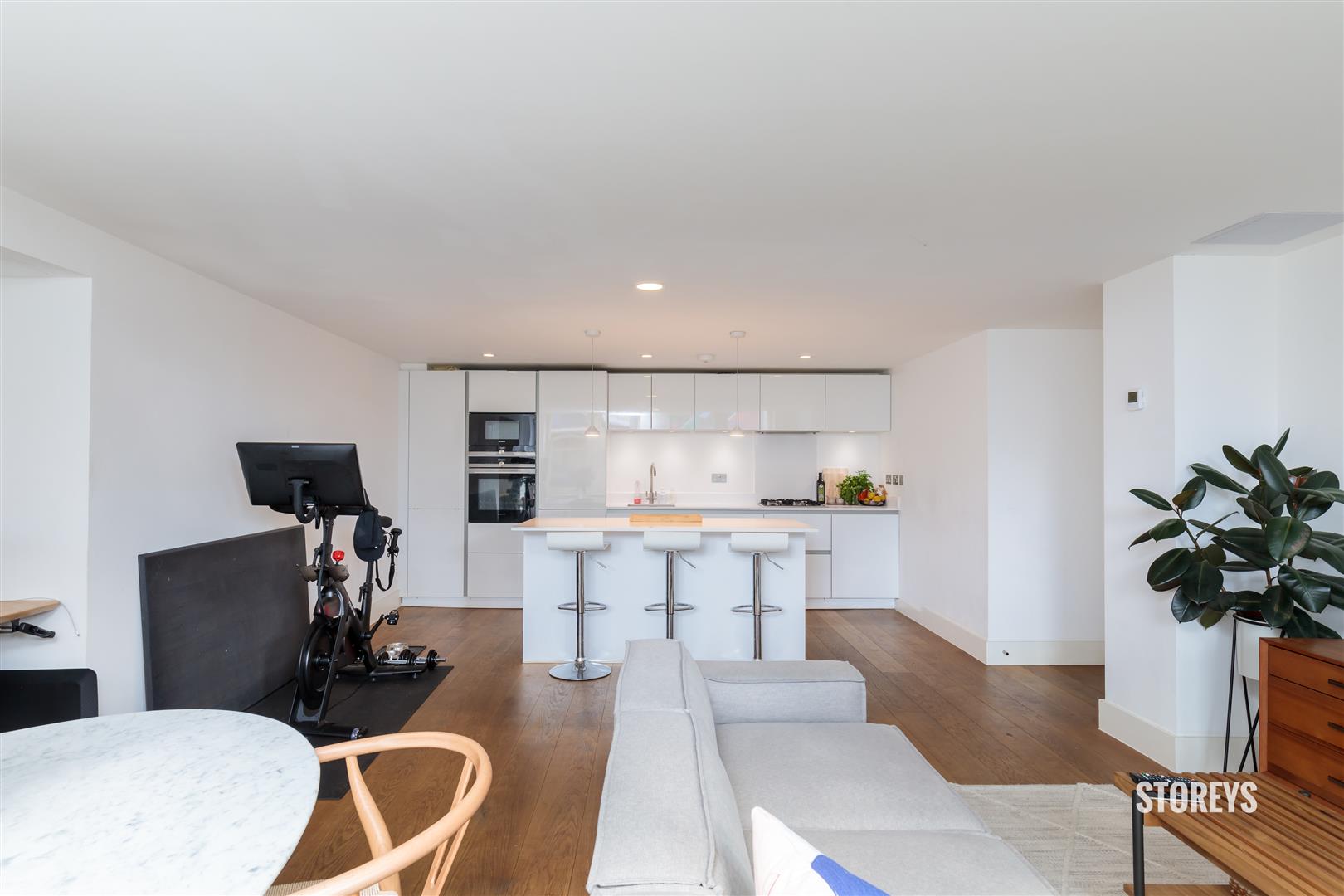 Flat Kingsland Road in London
