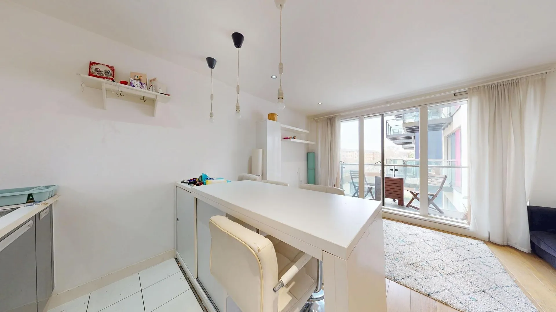 Flat Conington Road in Greater London