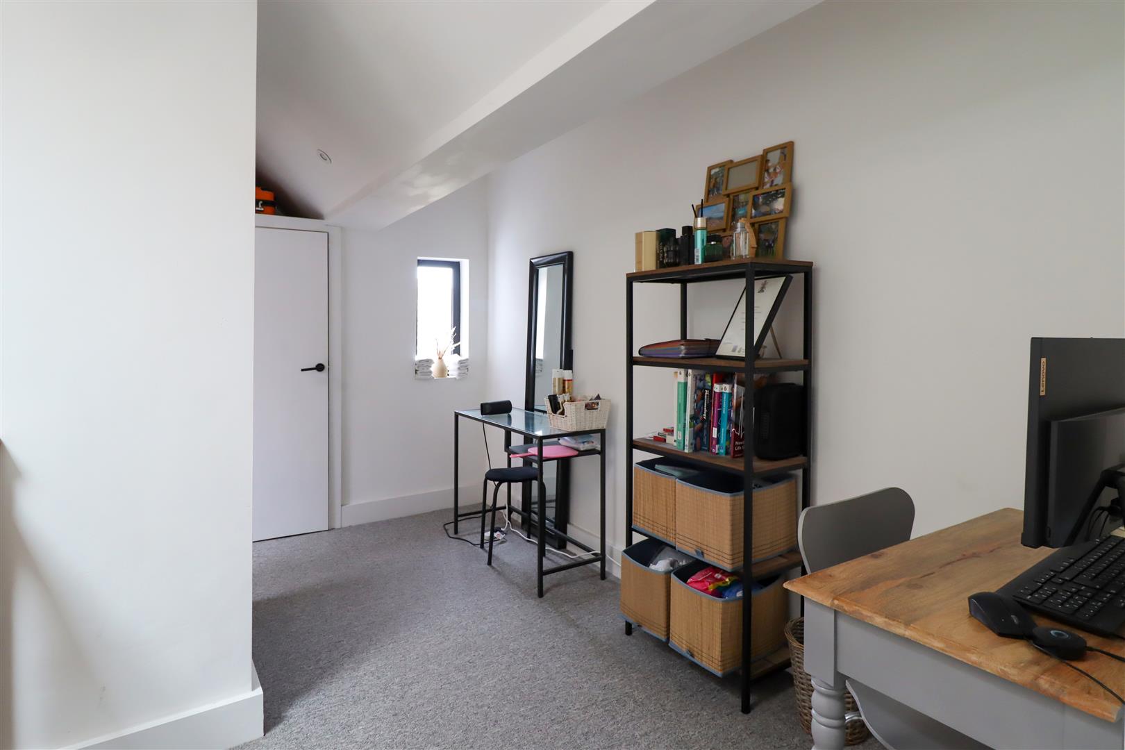 Flat Newnham Street in Ely