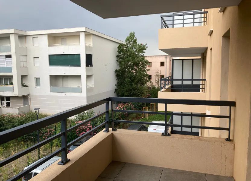 Appartement Chemin des Moines à Arles