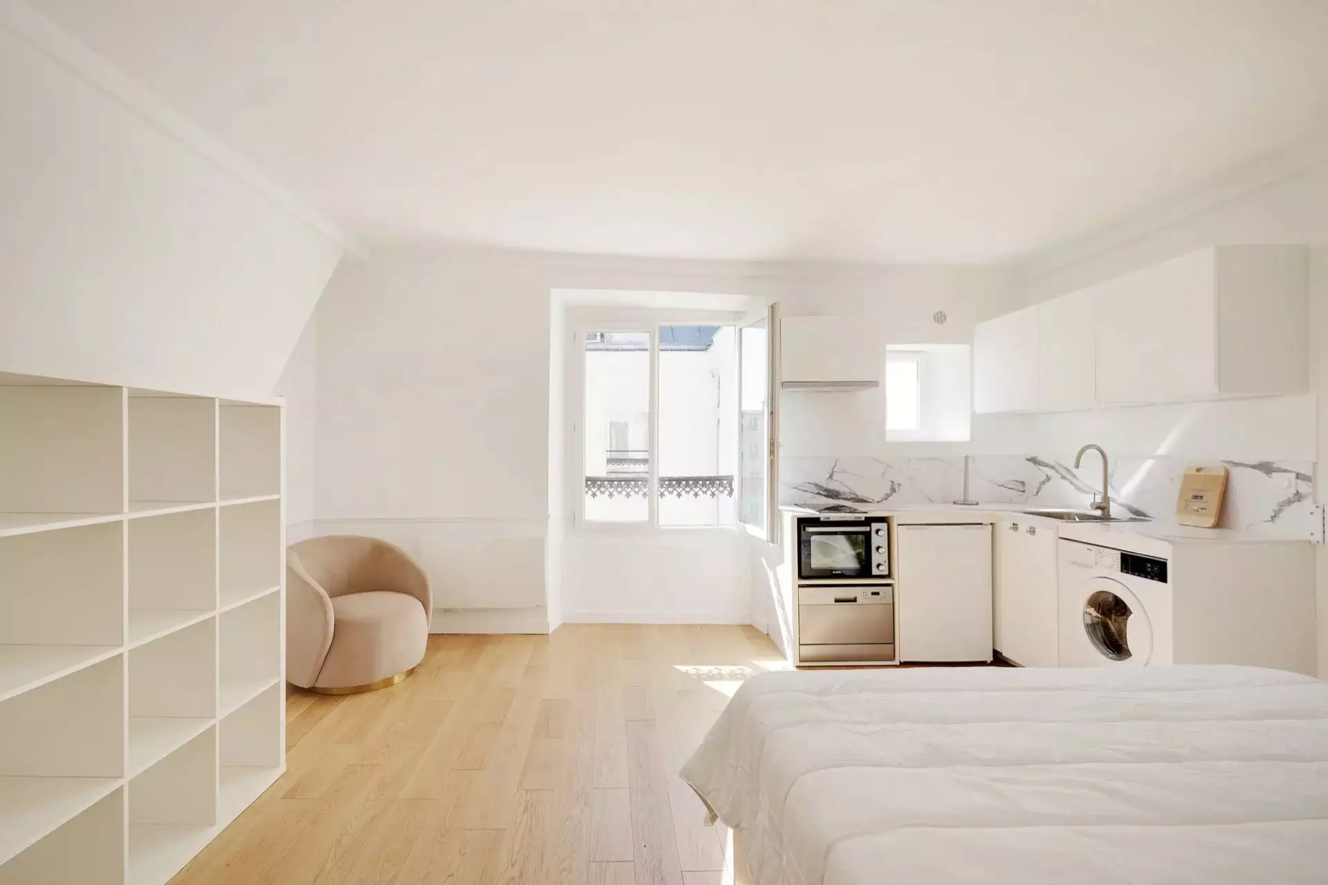 Flat Rue d'Aboukir in Paris