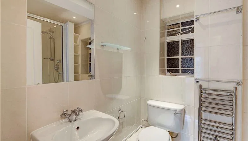 Flat Fulham Road in Greater London