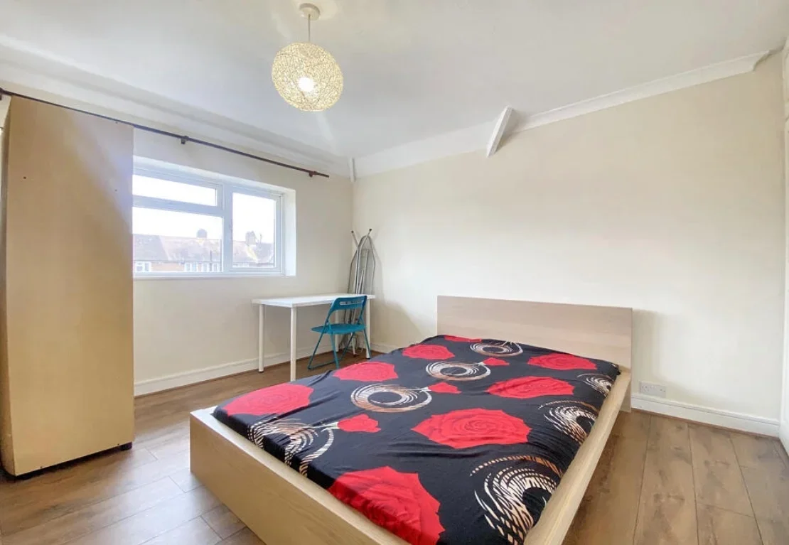 House Bryony Close in Greater London