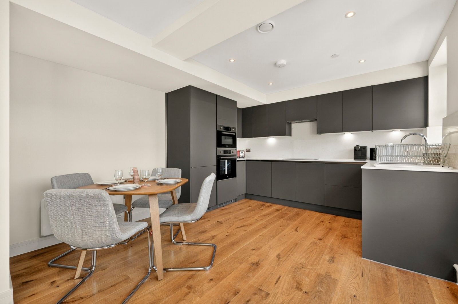 Flat Huntsworth Mews in City of Westminster