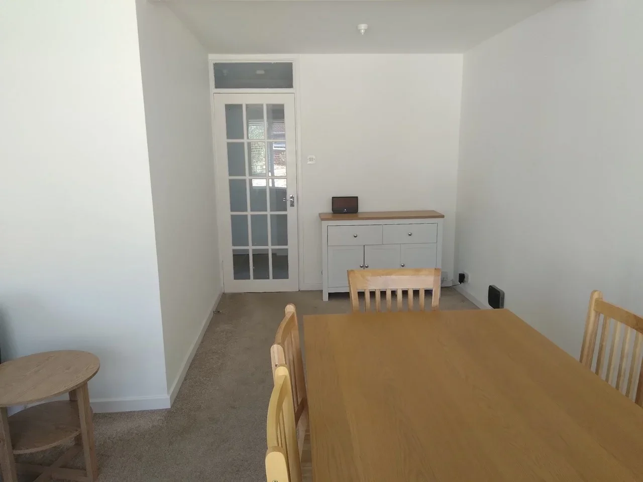 Room Tanfield Road in London