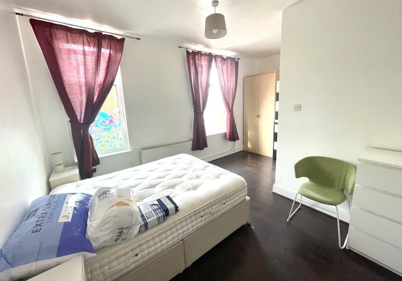 Room Harrow Street in Manchester