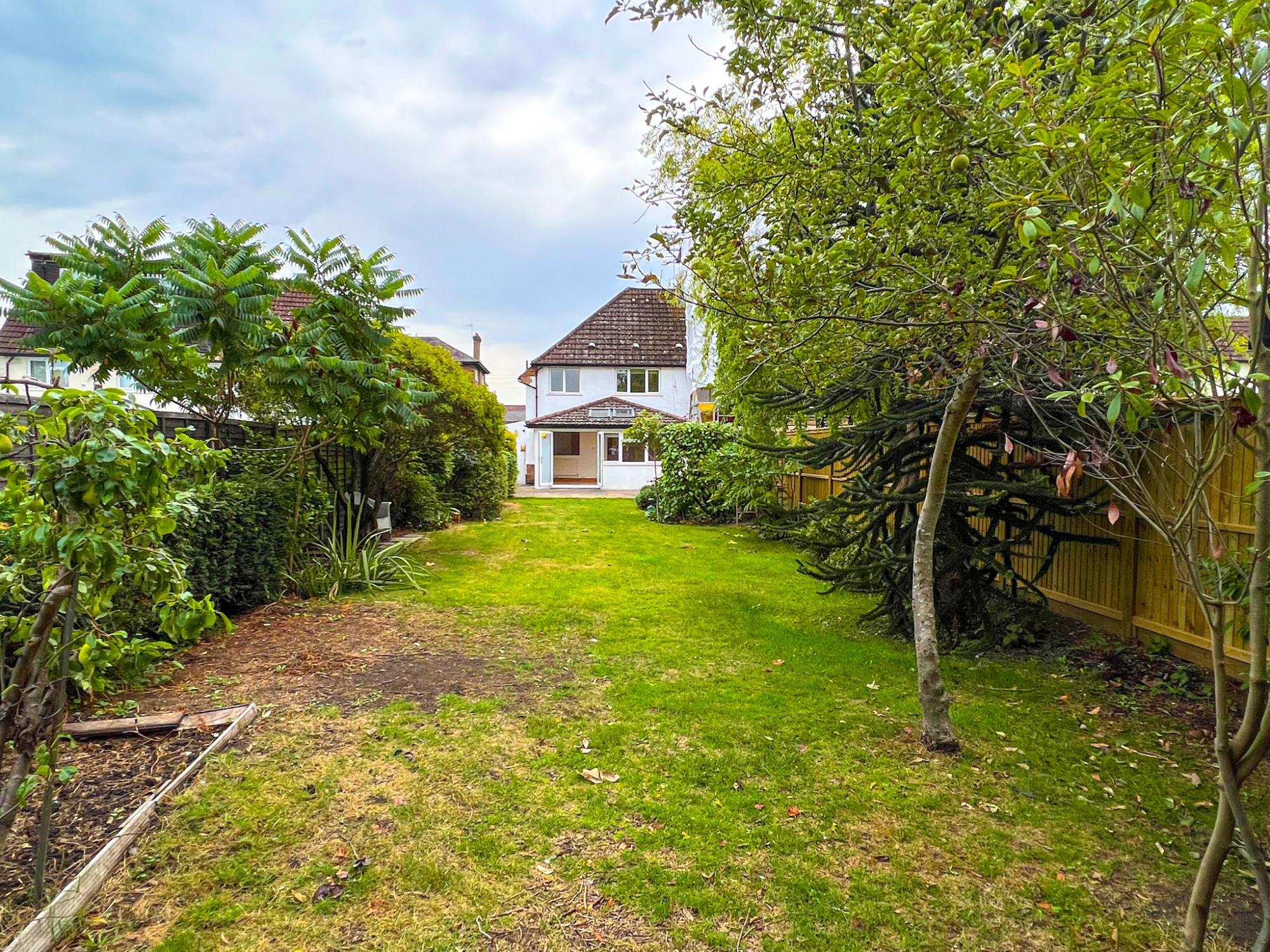 House Hurst Lane in Elmbridge