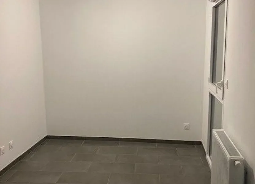 Flat Rue du Petit Marseille in La Rochelle