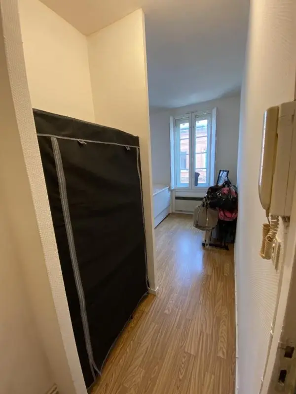 Flat Rue Jean-Antoine Romiguières in Toulouse