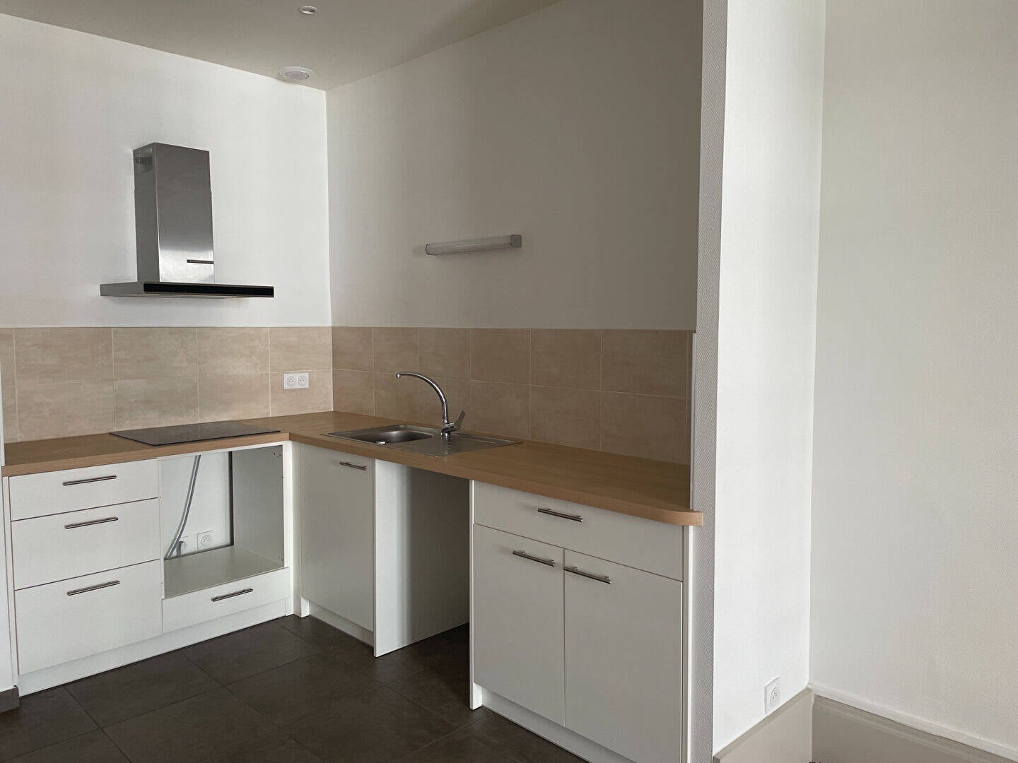 Flat Cours Émile Zola in Villeurbanne