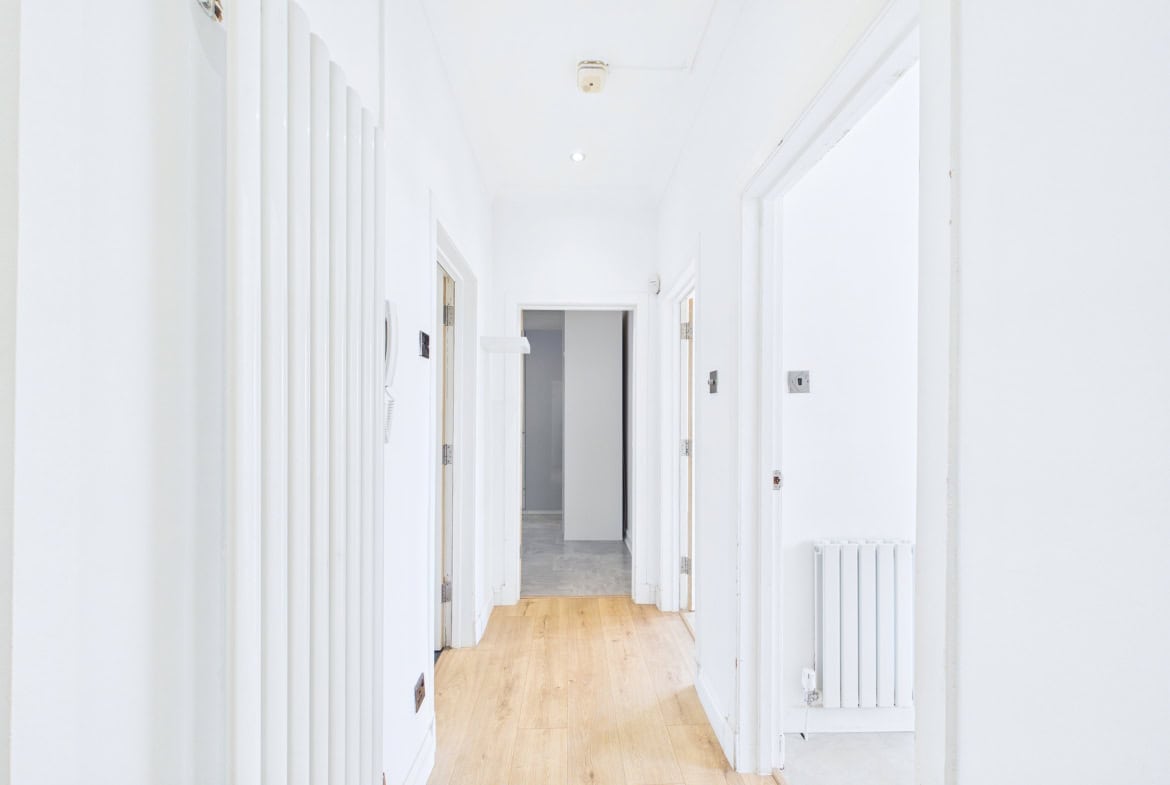 Flat Edgefauld Road in Glasgow