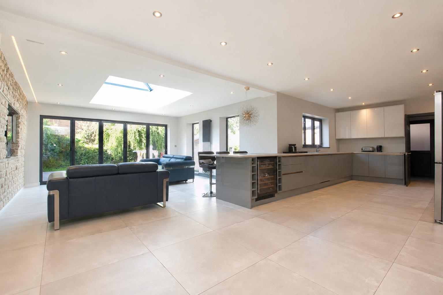 House Webbs Home Close in Milton Keynes