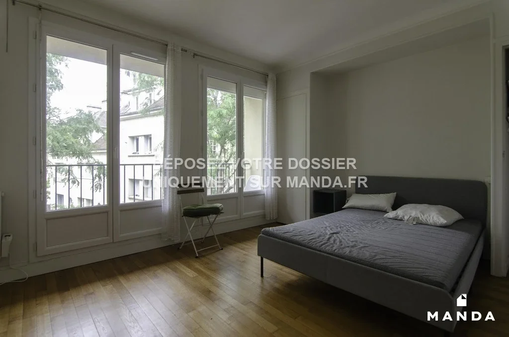 Flat Rue Marie et Robert Dubois in Mantes-la-Jolie