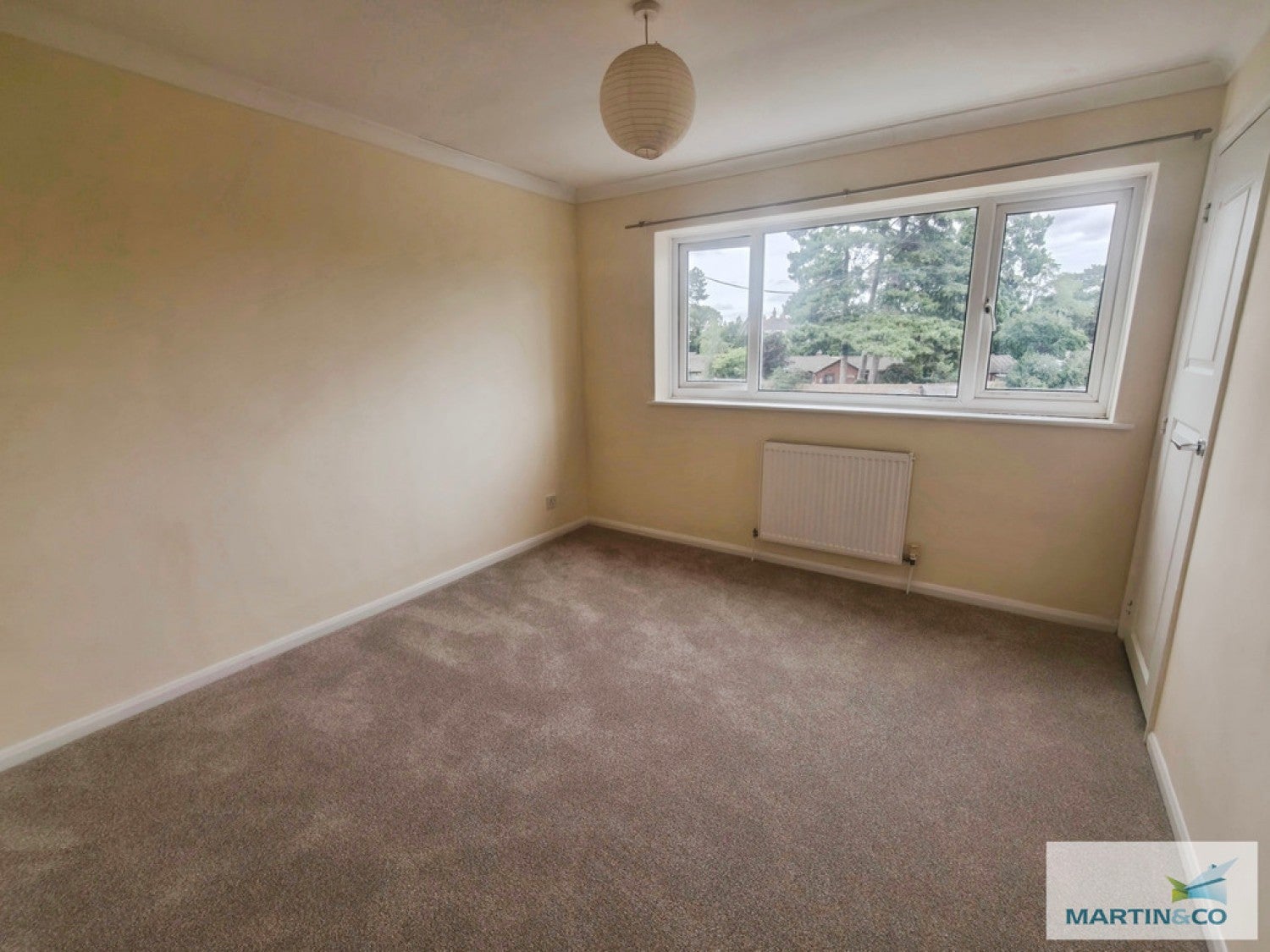 Flat Woolhope Road in Worcester