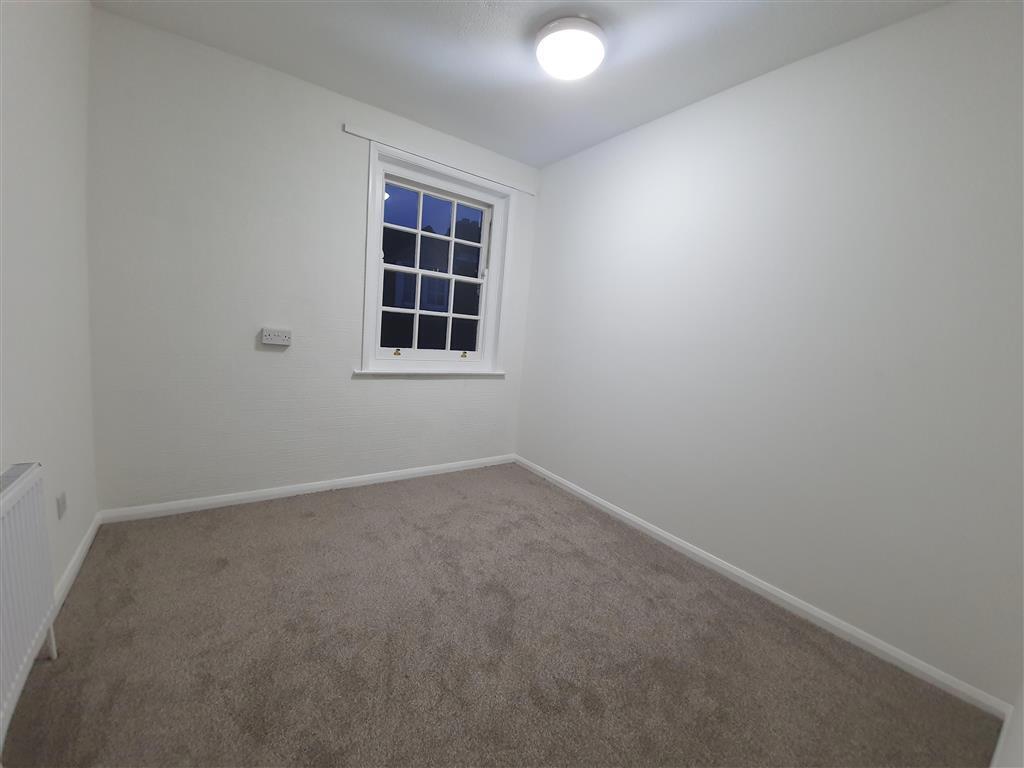 Flat North Street in Gosport