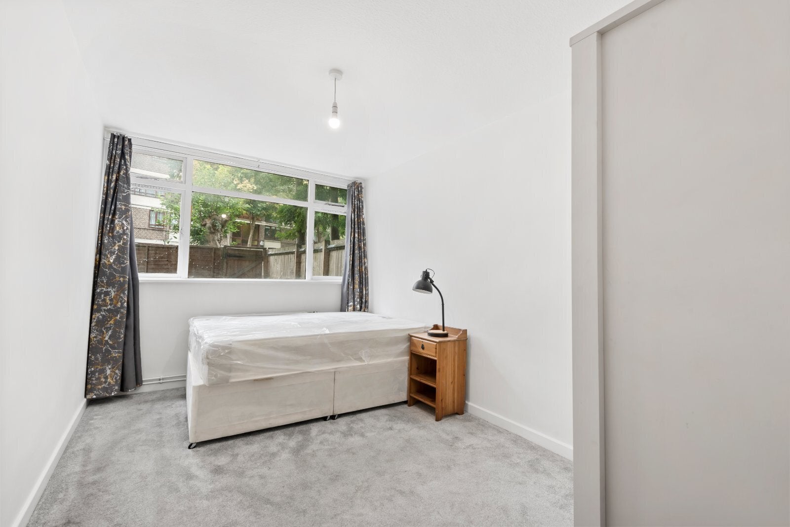 Flat Northampton Street in Greater London