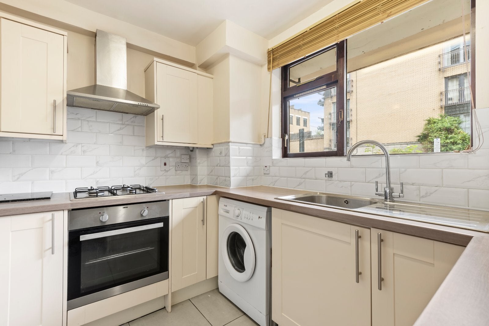Flat Northampton Street in Greater London