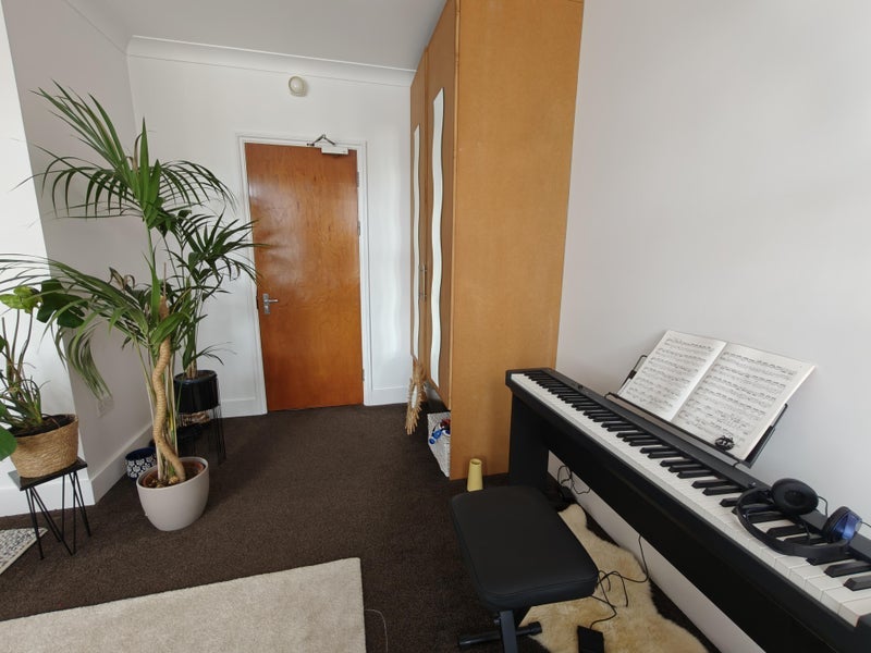 Room Langham Road in Greater London
