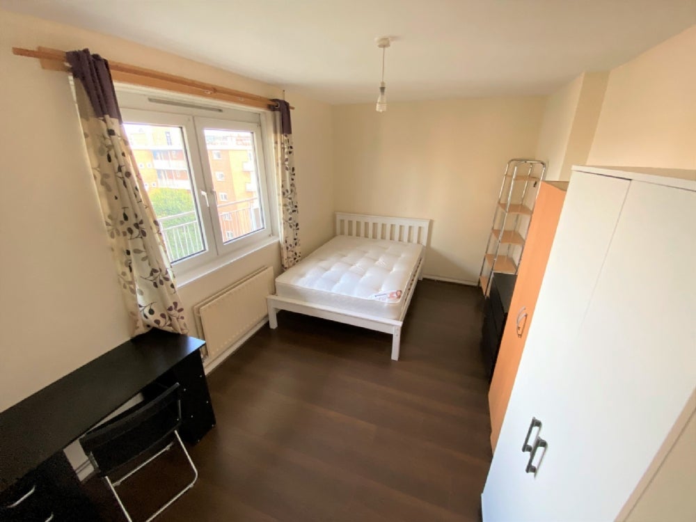 Flat Bayham Street in Greater London