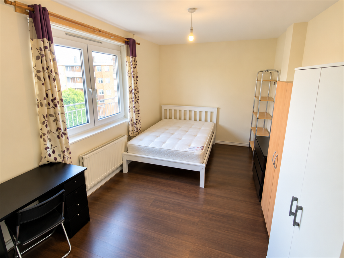 Flat Bayham Street in Greater London