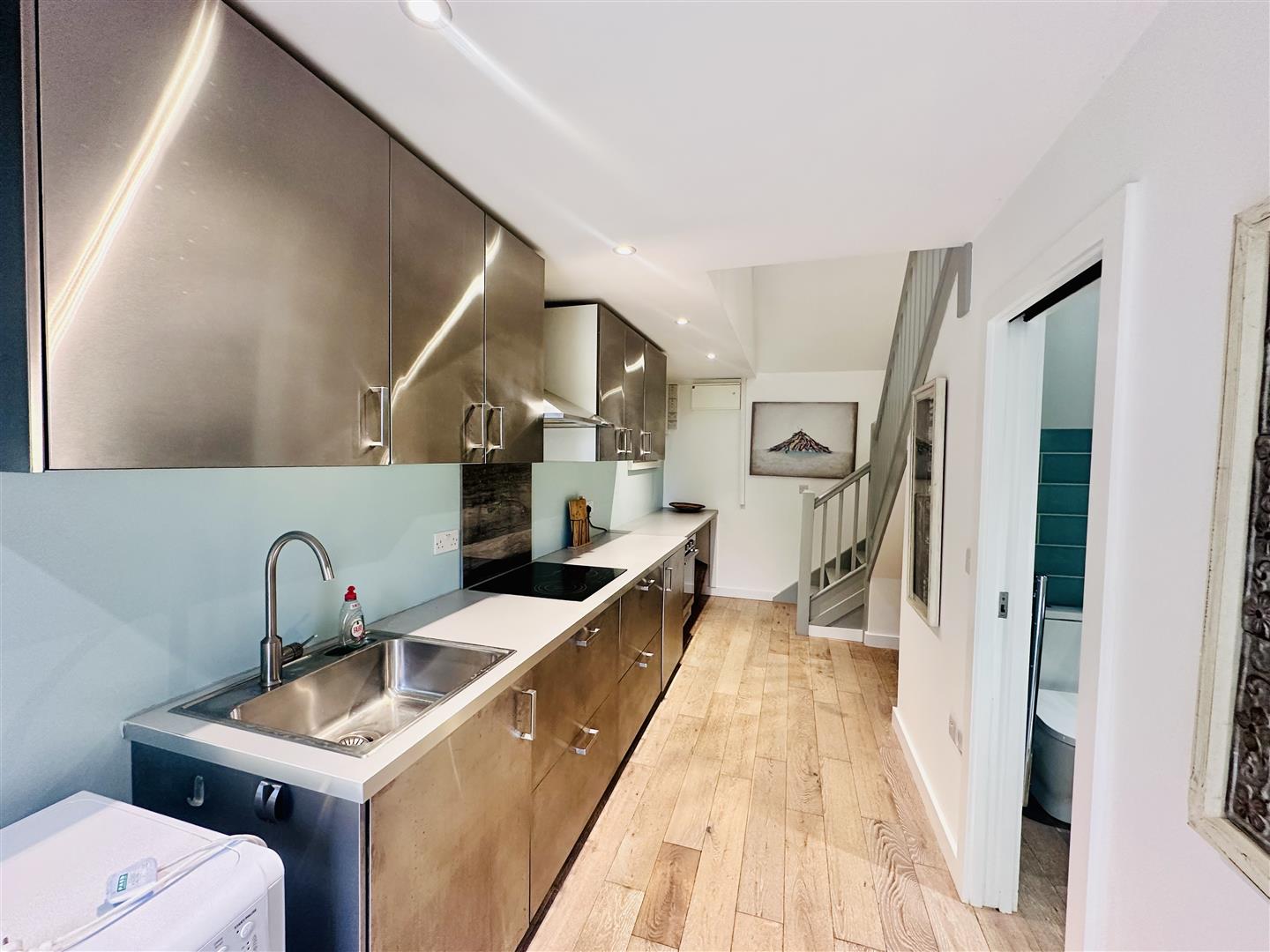 Flat Hyde Road in Wootton Bassett