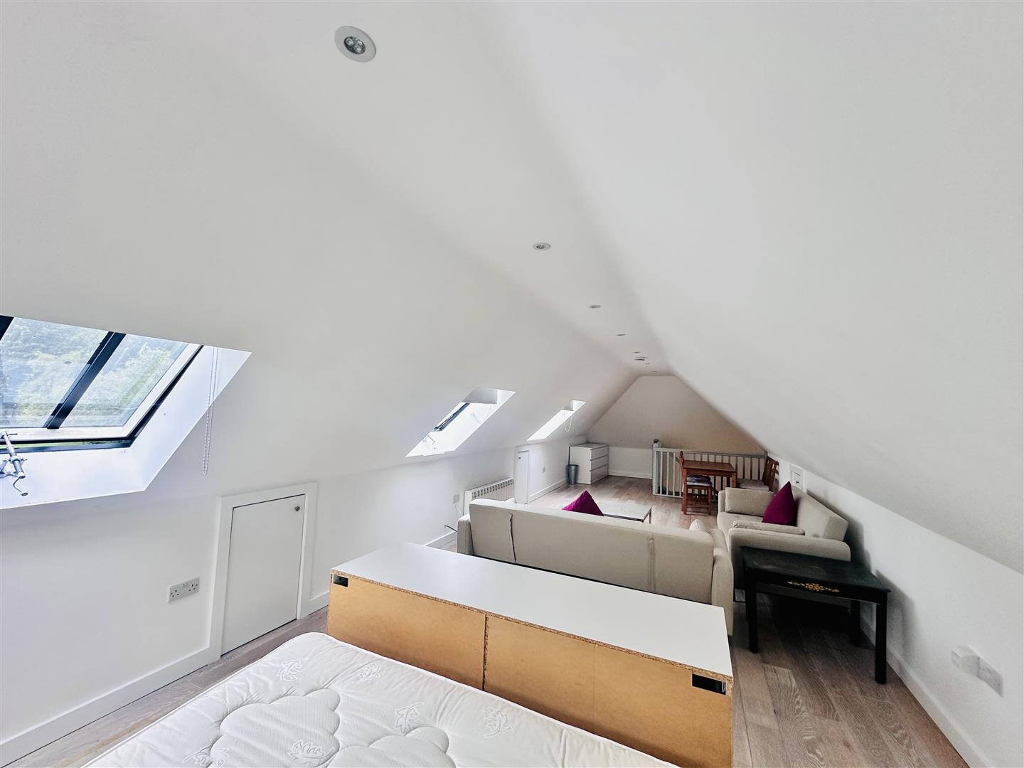 Flat Hyde Road in Wootton Bassett