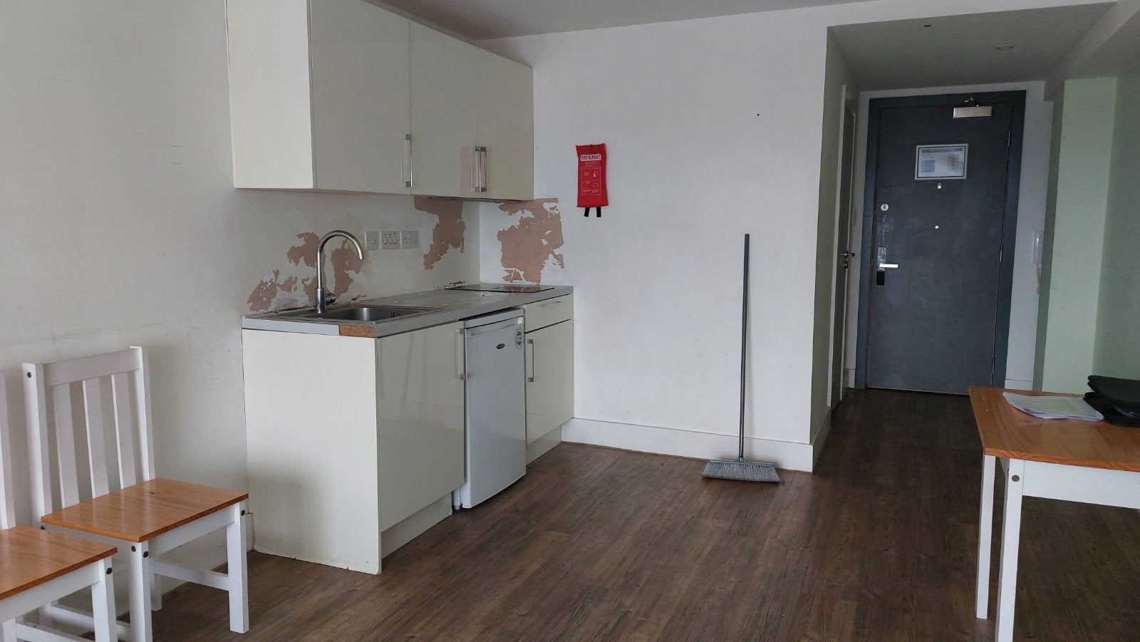 Flat Cardinal Street in Royton