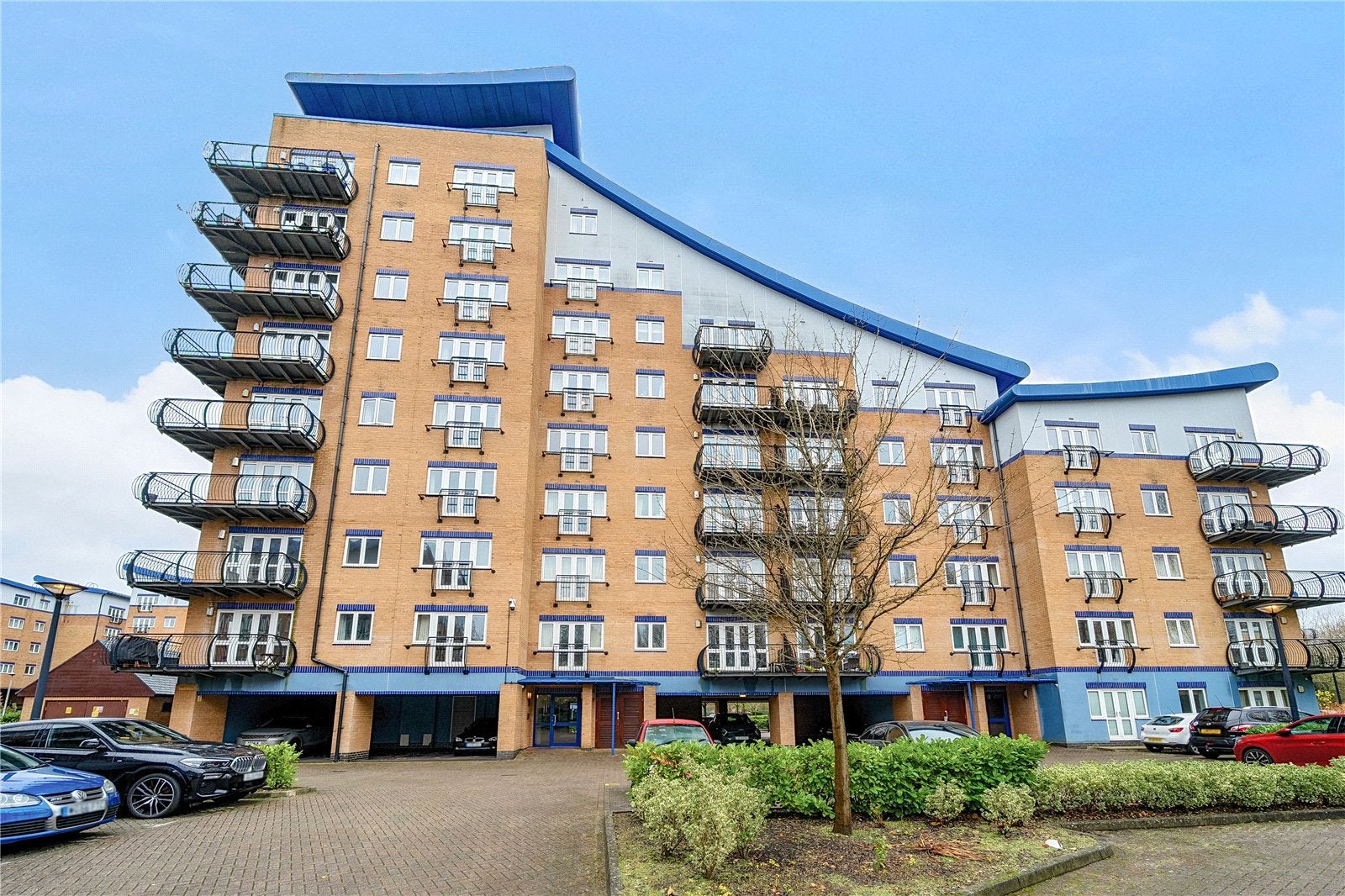 Flat Luscinia View in Reading