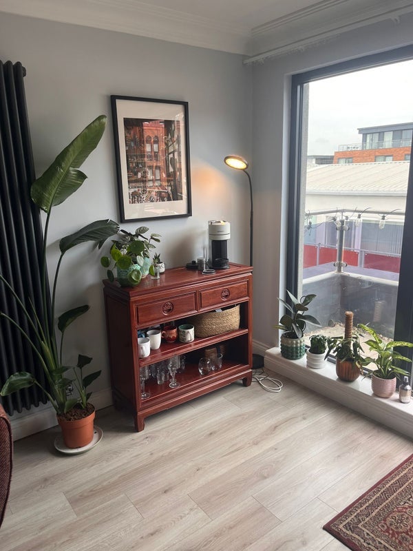 Room Leylands Road in Leeds
