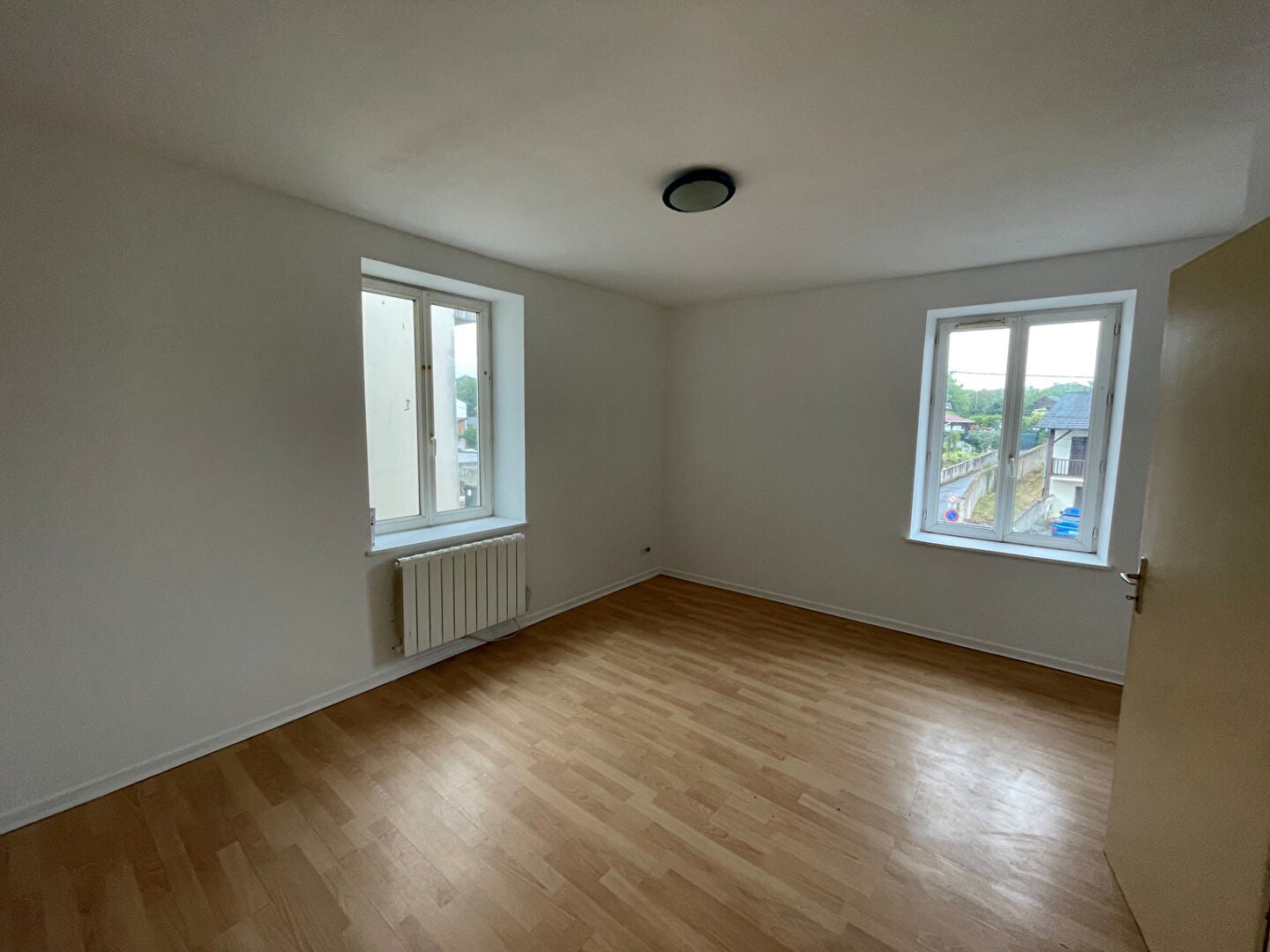 Appartement Avenue Charles de Gaulle à Courcelles-Chaussy