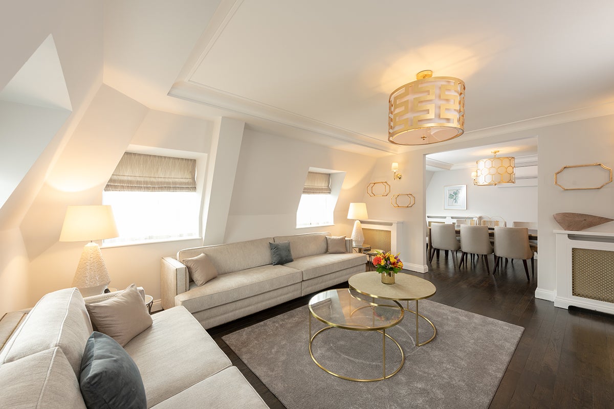 Flat Prince of Wales Terrace in Greater London