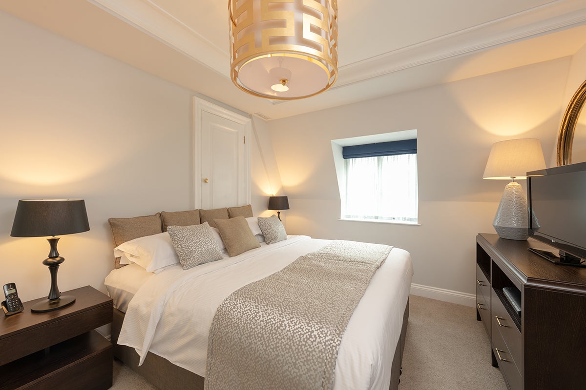 Flat Prince of Wales Terrace in Greater London