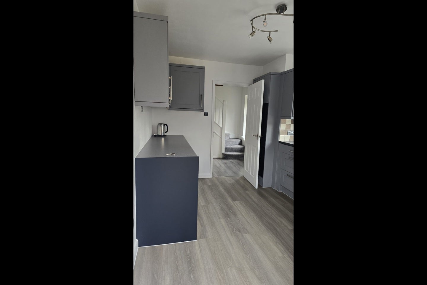 House Meadowbrook Close in Slough