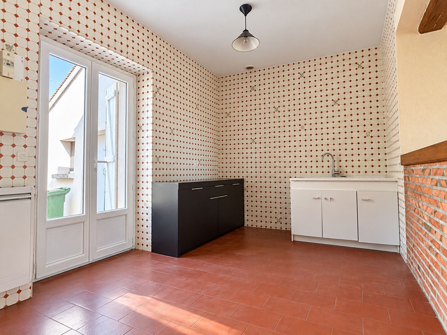 House Route de Montfort in Lombron